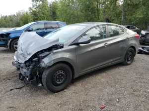 Hyundai Elantra GLS 1.8L 4 2013