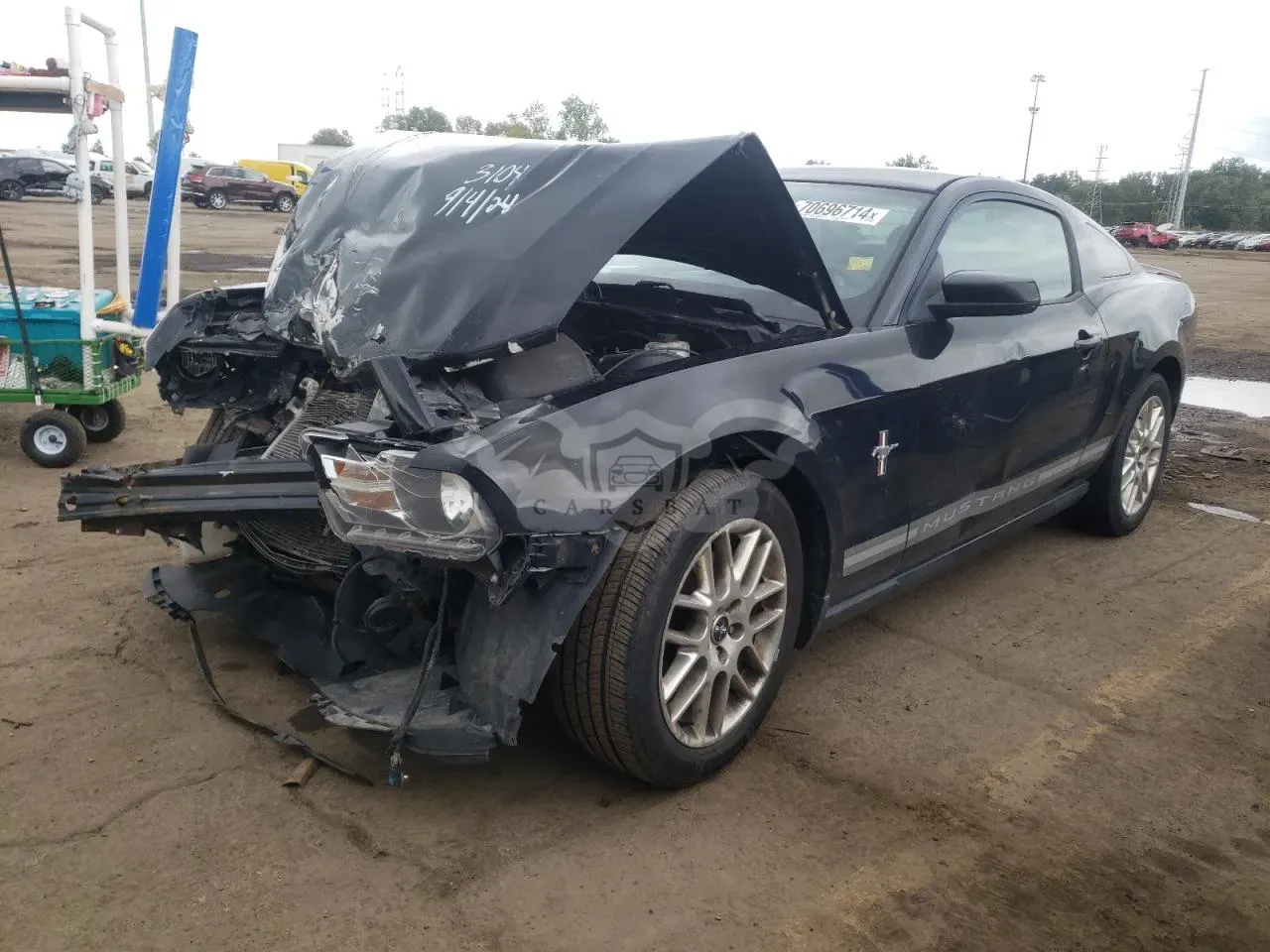 Ford Mustang 3.7L 6 2012