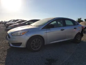 Ford Focus S 2.0L 4 2016