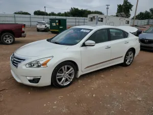 Nissan Altima 3.5S 3.5L 6 2015