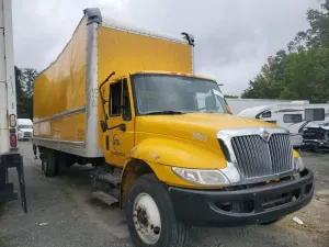International DuraStar / 4000 4300 6.7L 6 2018