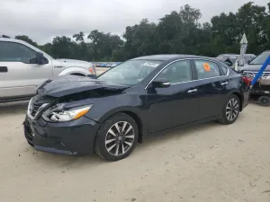 Nissan Altima 2.5L 4 2017