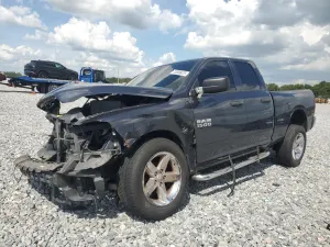 RAM 1500 ST 5.7L 8 2017