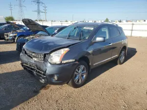 Nissan Rogue S 2.5L 4 2012