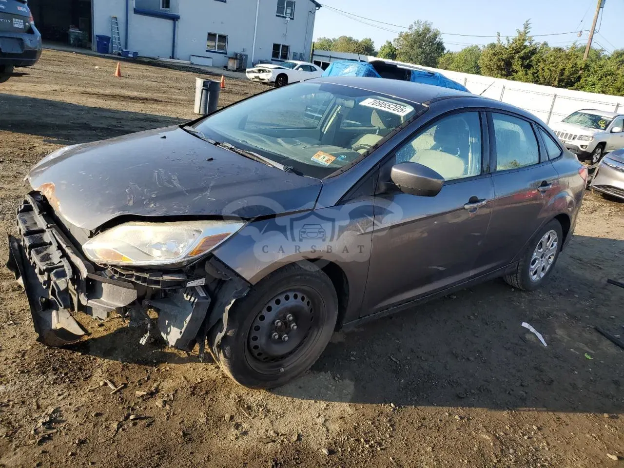 Ford Focus SE 2.0L 4 2012