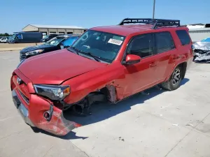 Toyota 4Runner SR5 4.0L 6 2018