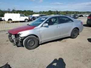 Toyota Camry BASE 2.5L 4 2010