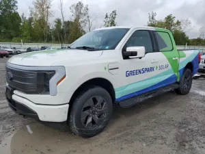 Ford F-150 LIGHTNING PRO 2023