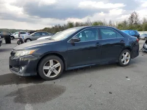Toyota Camry L 2.5L 4 2013