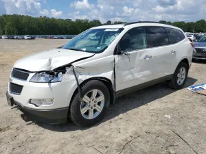 Chevrolet Traverse LT 3.6L 6 2011