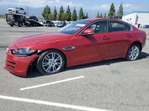 Jaguar XE PREMIUM 2.0L 4 2018