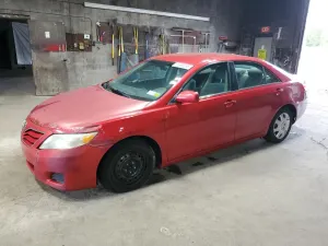 Toyota Camry BASE 2.5L 4 2010