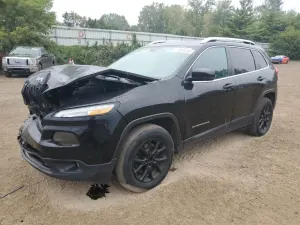Jeep Cherokee LATITUDE 2.4L 4 2017