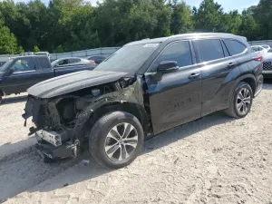 Toyota Highlander XLE 3.5L 6 2021