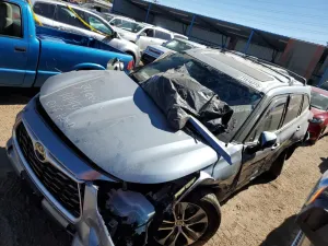 Toyota Highlander 3.5L 6 2022