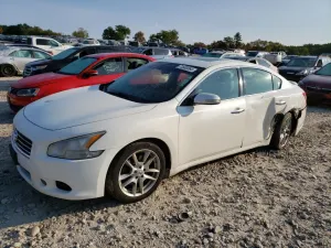 Nissan Maxima S 3.5L 6 2010