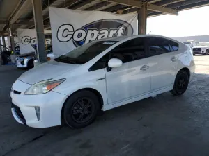 Toyota Prius 1.8L 4 2012