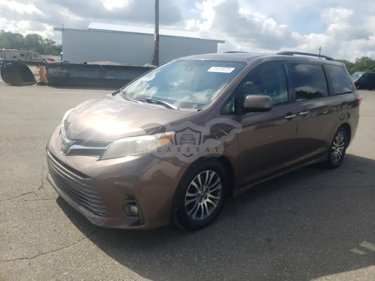 Toyota Sienna XLE 3.5L 6 2018