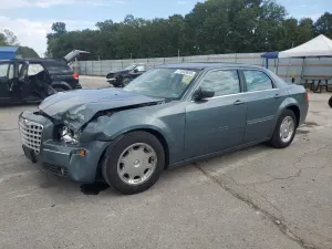 Chrysler 300 TOURING 3.5L 6 2005