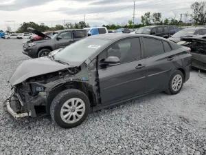 Toyota Prius 1.8L 4 2018