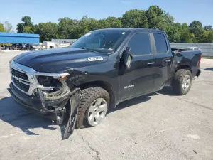RAM 1500 BIG HORN/LONE STAR 5.7L 8 2019