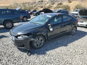 Hyundai Elantra SE 2.0L 4 2017