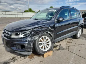 Volkswagen Tiguan S 2.0L 4 2017