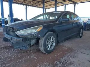 Hyundai Sonata SE 2.4L 4 2018