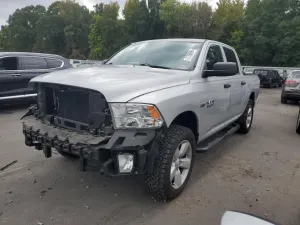 RAM 1500 5.7L 8 2015