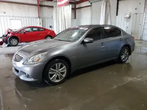 Infiniti Q40 3.7L 6 2015