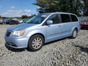 Chrysler Town & Country TOURING 3.6L 6 2013