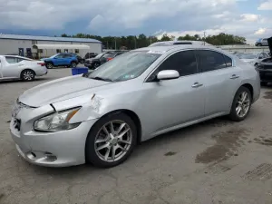 Nissan Maxima S 3.5L 6 2014