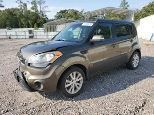Kia Soul + 2.0L 4 2012
