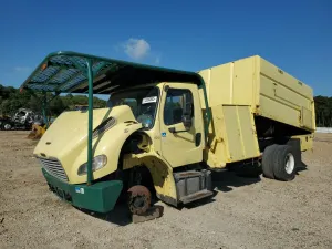Freightliner Business Class M2 6.7L 6 2013