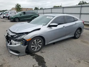Honda Civic EX 2.0L 4 2018