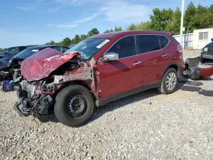 Nissan Rogue S 2.5L 4 2015