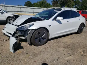 Tesla Model 3 2018