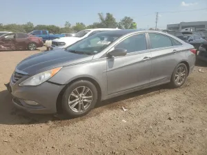 Hyundai Sonata GLS 2.4L 4 2013