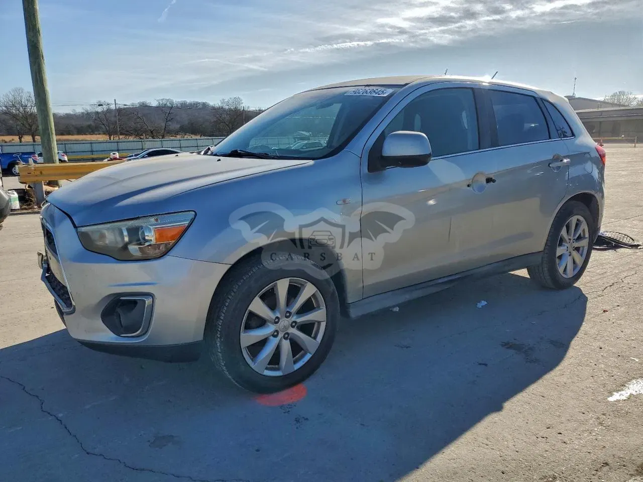 Mitsubishi Outlander SE 2.0L 4 2013