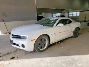 Chevrolet Camaro LS 3.6L 6 2013