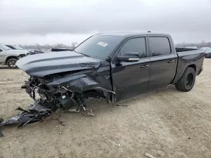 RAM 1500 BIG HORN/LONE STAR 5.7L 8 2021