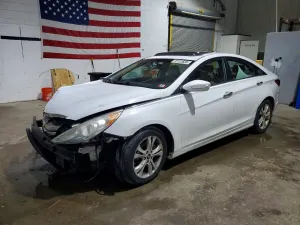 Hyundai Sonata SE 2.4L 4 2011