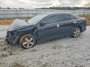 Toyota Camry L 2.5L 4 2013