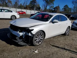 Mazda 3 PREFERRED 2.5L 4 2021