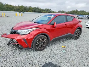 Toyota C-HR XLE 2.0L 4 2020