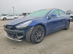 Tesla Model 3 2018