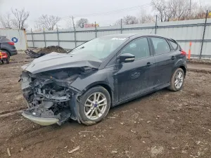 Ford Focus SE 2.0L 4 2015