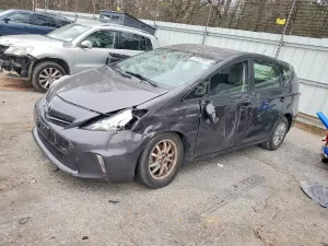 Toyota Prius 1.8L 4 2014