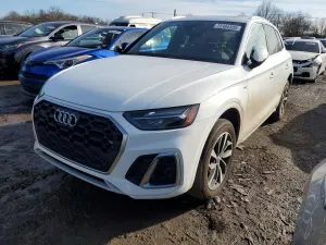 Audi Q5 PREMIUM PLUS 45 2.0L 4 2024