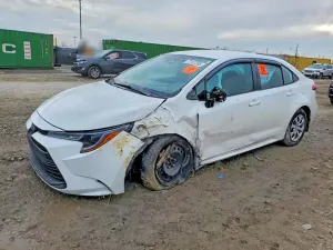 Toyota Corolla LE 2.0L 4 2024